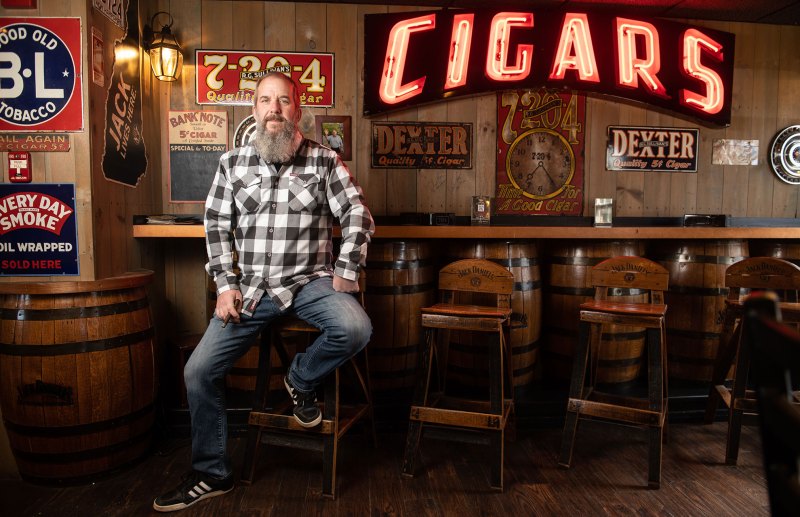 CigarShop_MV21_6613