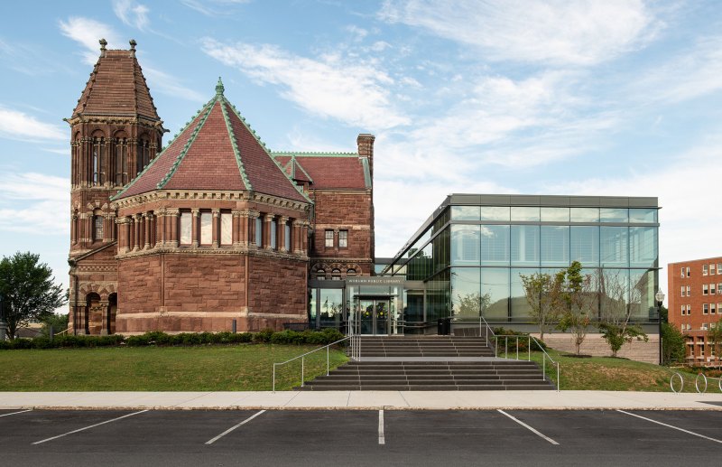 WoburnLibrary_WSB20_1459